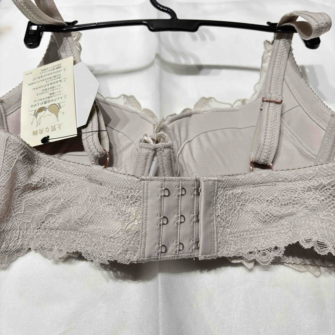tutuanna(チュチュアンナ)のF70チュチュアンナ　プレミアムライン　美胸　ブラ レディースの下着/アンダーウェア(ブラ)の商品写真