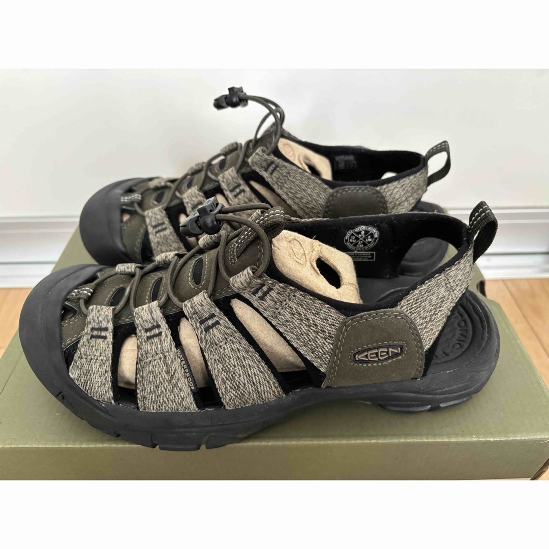 KEEN(キーン)のKEEN NEWPORT H2 Forest Night/Black 27.0 スポーツ/アウトドアのアウトドア(その他)の商品写真