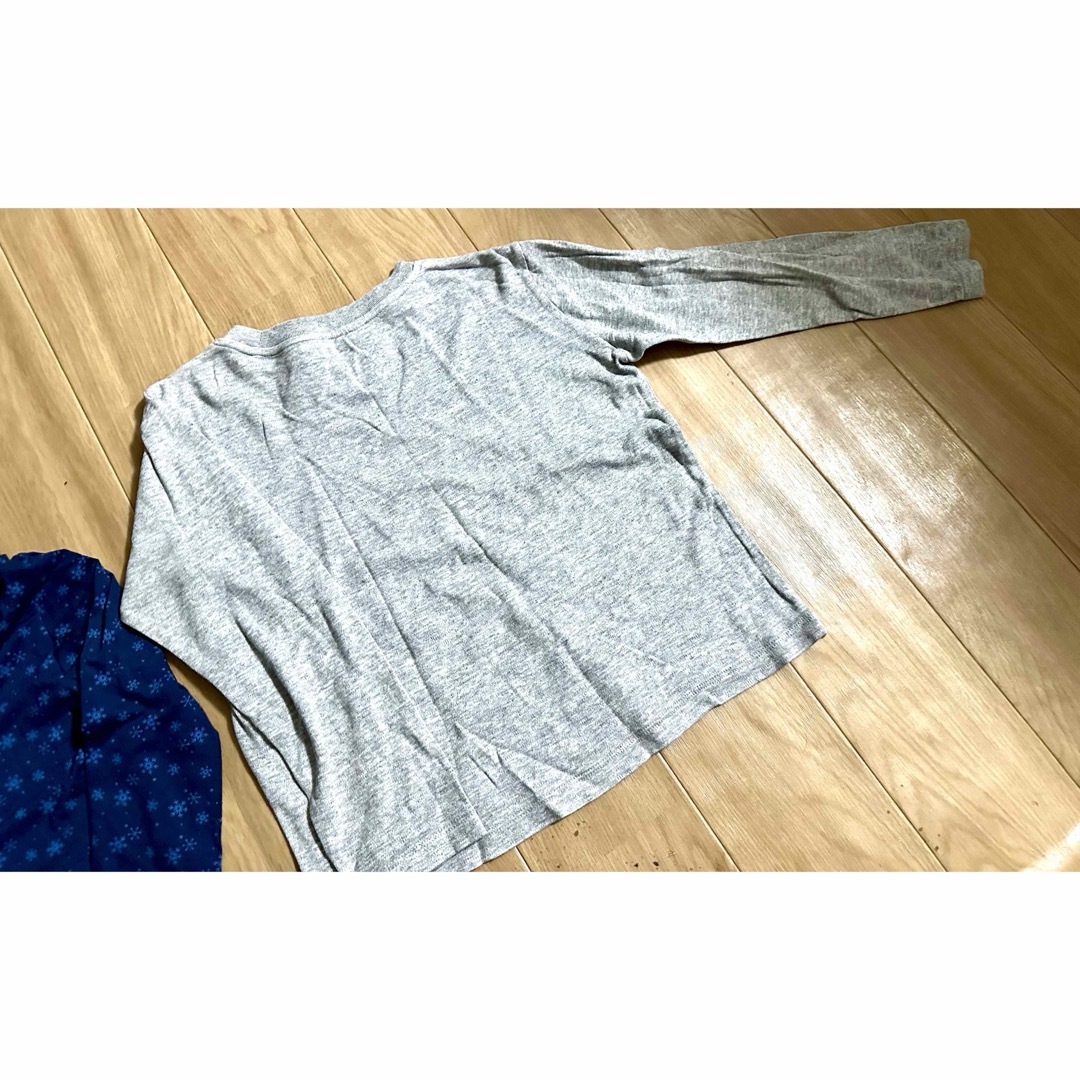 UNIQLO(ユニクロ)の130 UNIQLO ユニクロ ロンT タートルネックセット キッズ/ベビー/マタニティのキッズ服女の子用(90cm~)(Tシャツ/カットソー)の商品写真