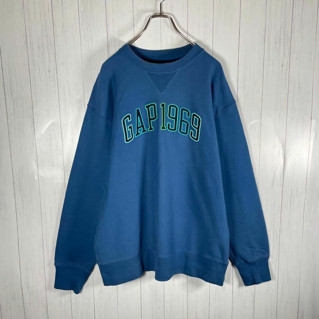 GAP(ギャップ)の[古着]OLD GAP　トレーナー　刺繍デザイン　両V　90s　ネオンカラー　青 メンズのトップス(スウェット)の商品写真