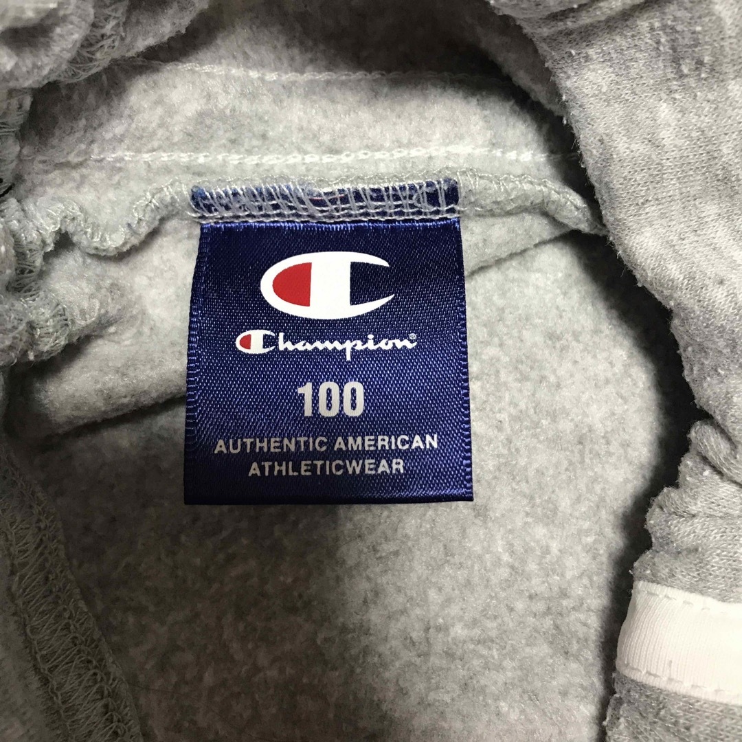 Champion(チャンピオン)のチャンピオン　裏起毛パジャマ100 キッズ/ベビー/マタニティのキッズ服男の子用(90cm~)(パジャマ)の商品写真