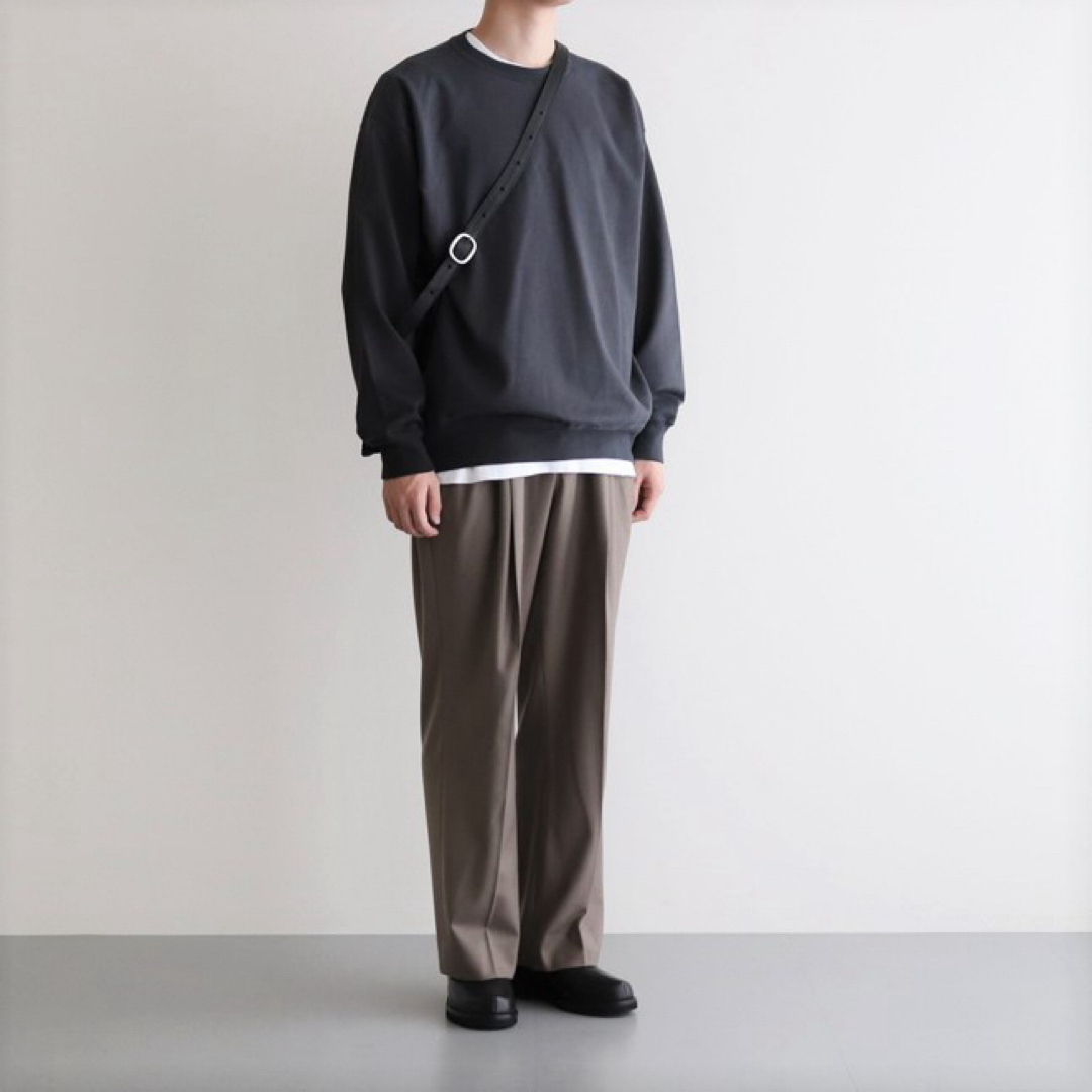 YOKE(ヨーク)のYOKE BELTED 2TUCK WIDE TROUSERS タグ付 メンズのパンツ(スラックス)の商品写真