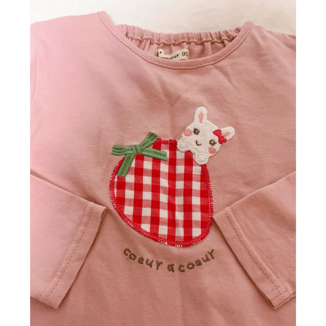 coeur a coeur(クーラクール)の【中古】　クーラクール　長袖Tシャツ（いちご） キッズ/ベビー/マタニティのキッズ服女の子用(90cm~)(Tシャツ/カットソー)の商品写真