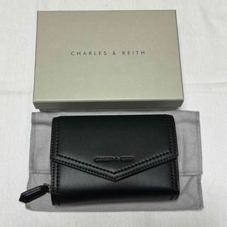 チャールズアンドキース(Charles and Keith)のチャールズアンドキース　ステッチトリム　エンベロープウォレット(財布)