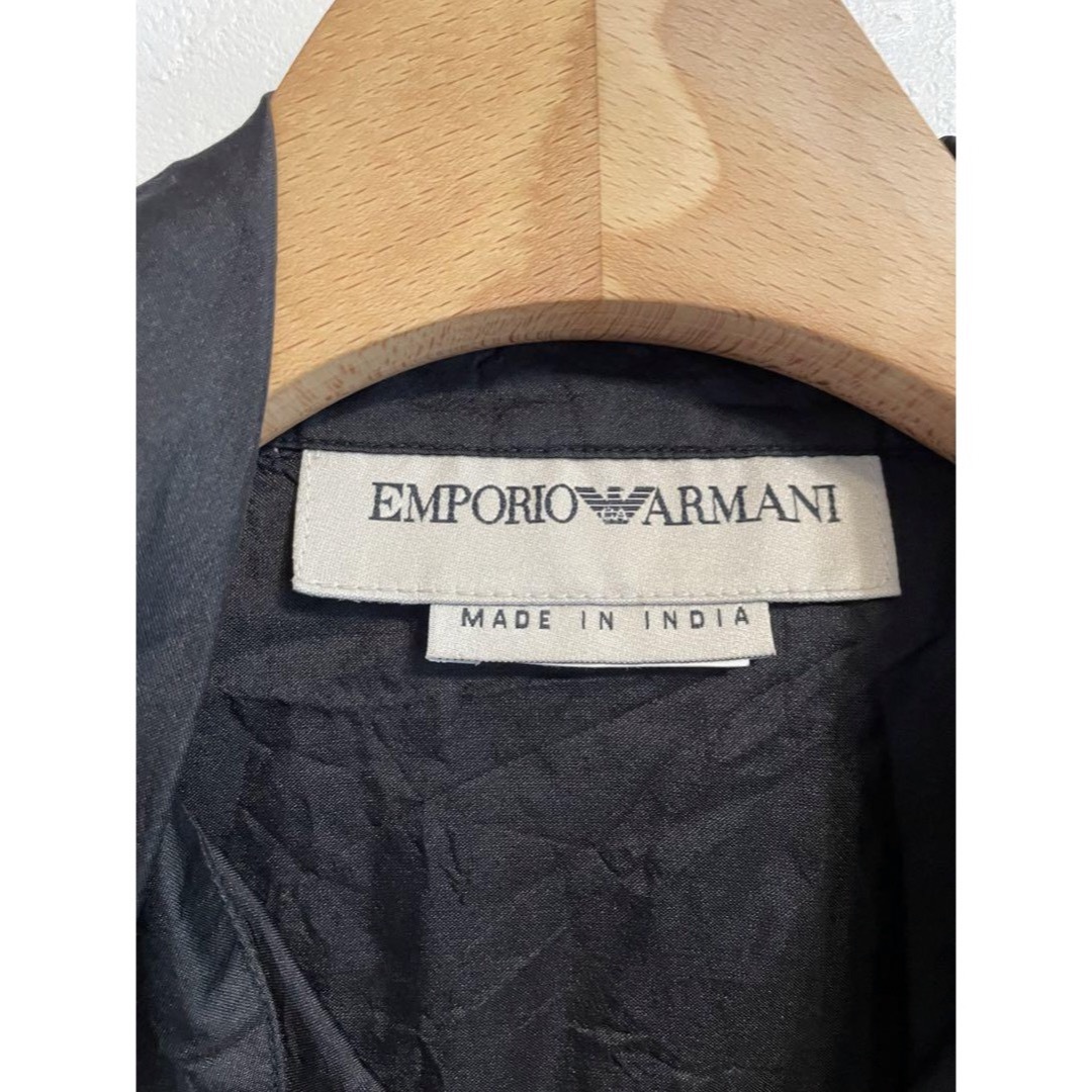 Emporio Armani(エンポリオアルマーニ)のエンポリオアルマーニ ブラック 長袖 ワイシャツ 軽い インド製  M メンズのトップス(シャツ)の商品写真