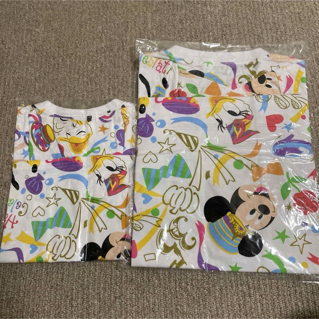 Disney(ディズニー)のディズニー 総柄 Tシャツ レディースのトップス(Tシャツ(半袖/袖なし))の商品写真