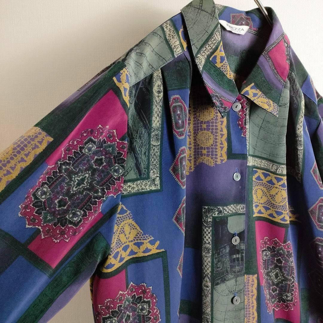 バロック柄 ポリシャツ ダークカラー 紫 プリーツ レトロ メンズのトップス(シャツ)の商品写真