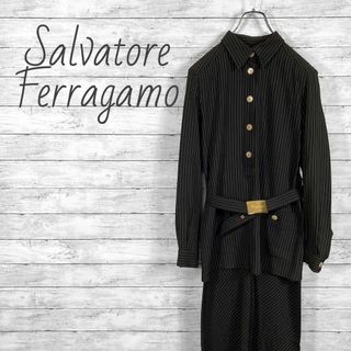 サルヴァトーレフェラガモ(Salvatore Ferragamo)のサルヴァトーレフェラガモ ベルト付きセットアップ イタリア製 ストライプ(スーツ)