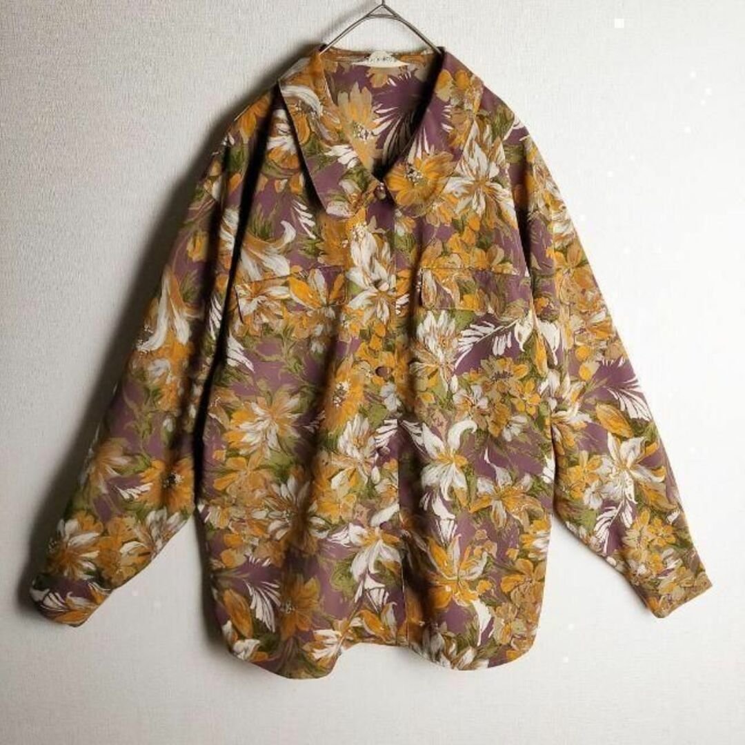 花柄 ポリシャツ くすみパープル くるみボタン 丸襟 フラップ 日本製 レトロ メンズのトップス(シャツ)の商品写真