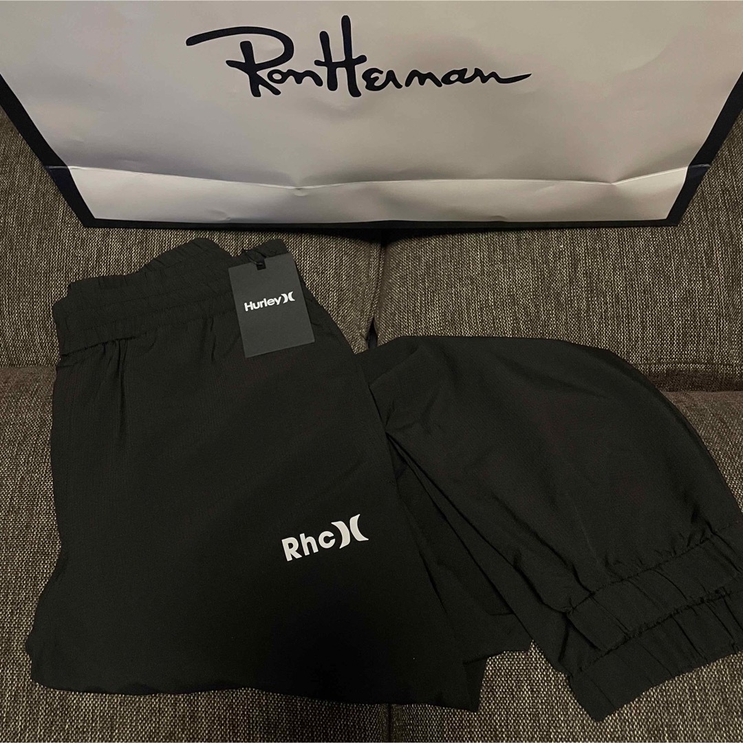 Ron Herman(ロンハーマン)のRHC × Hurley Phantom Nylon Pants【Sサイズ】 メンズのパンツ(その他)の商品写真