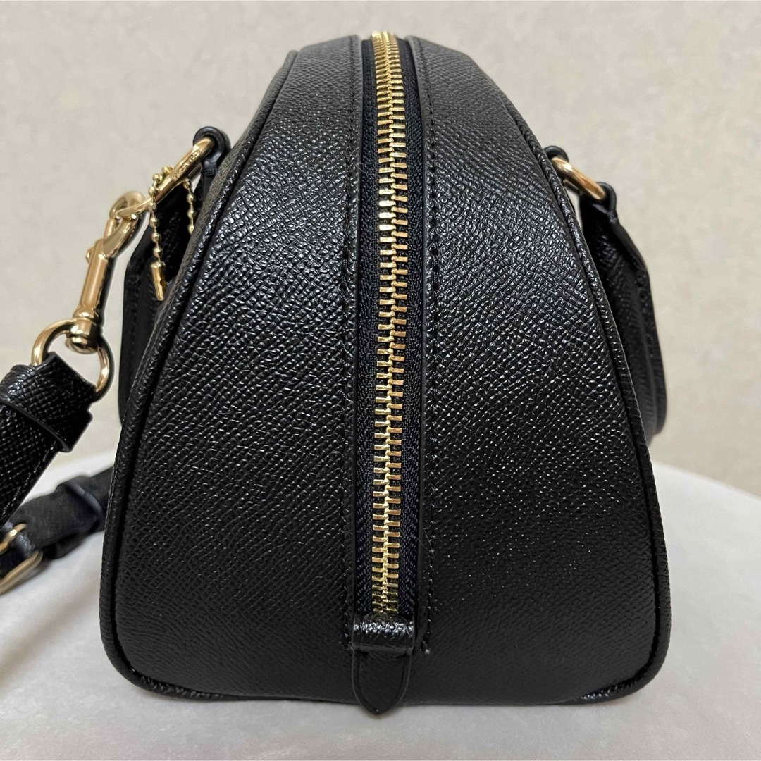 COACH(コーチ)のコーチ　coach  シドニーサッチェル　ブラック　バッグ レディースのバッグ(ハンドバッグ)の商品写真