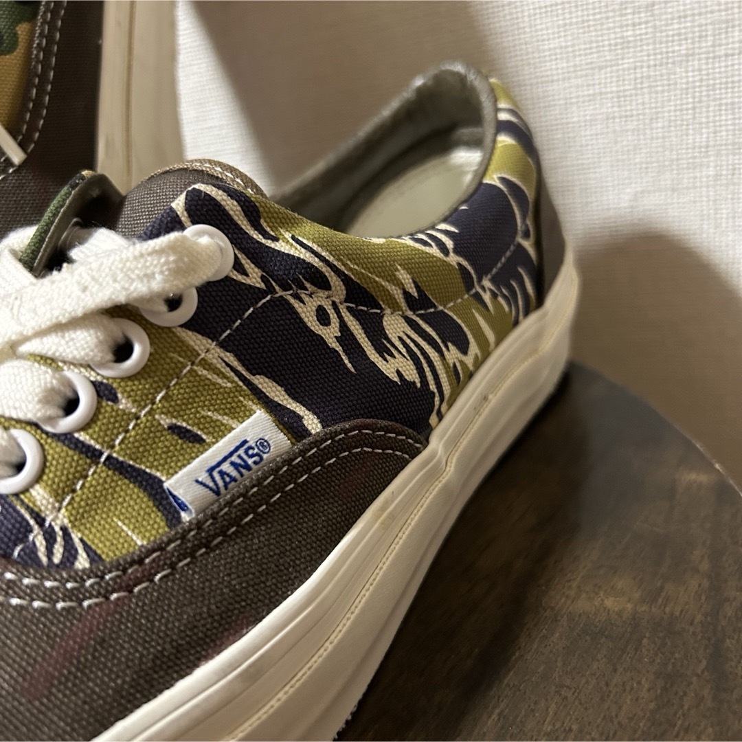 VANS(ヴァンズ)の25.5cm！VANS バンズ エラ マルチ迷彩 古着中古スニーカー 箱無し メンズの靴/シューズ(スニーカー)の商品写真