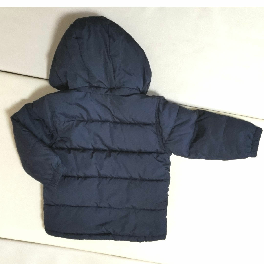 babyGAP(ベビーギャップ)の【新品未使用】babyGap　100cm　中綿ジャケット キッズ/ベビー/マタニティのキッズ服男の子用(90cm~)(ジャケット/上着)の商品写真