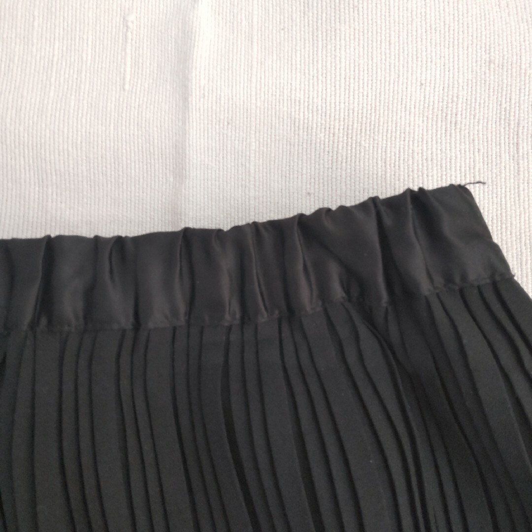 【美品】プリーツスカート　RUDIMENTI　黒　オケージョン　入学　卒業 レディースのスカート(ひざ丈スカート)の商品写真