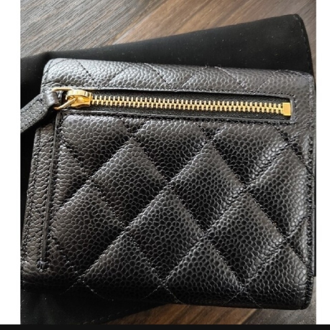 CHANEL(シャネル)のシャネル スモールフラップウォレット 三つ折り財布 レディースのファッション小物(財布)の商品写真