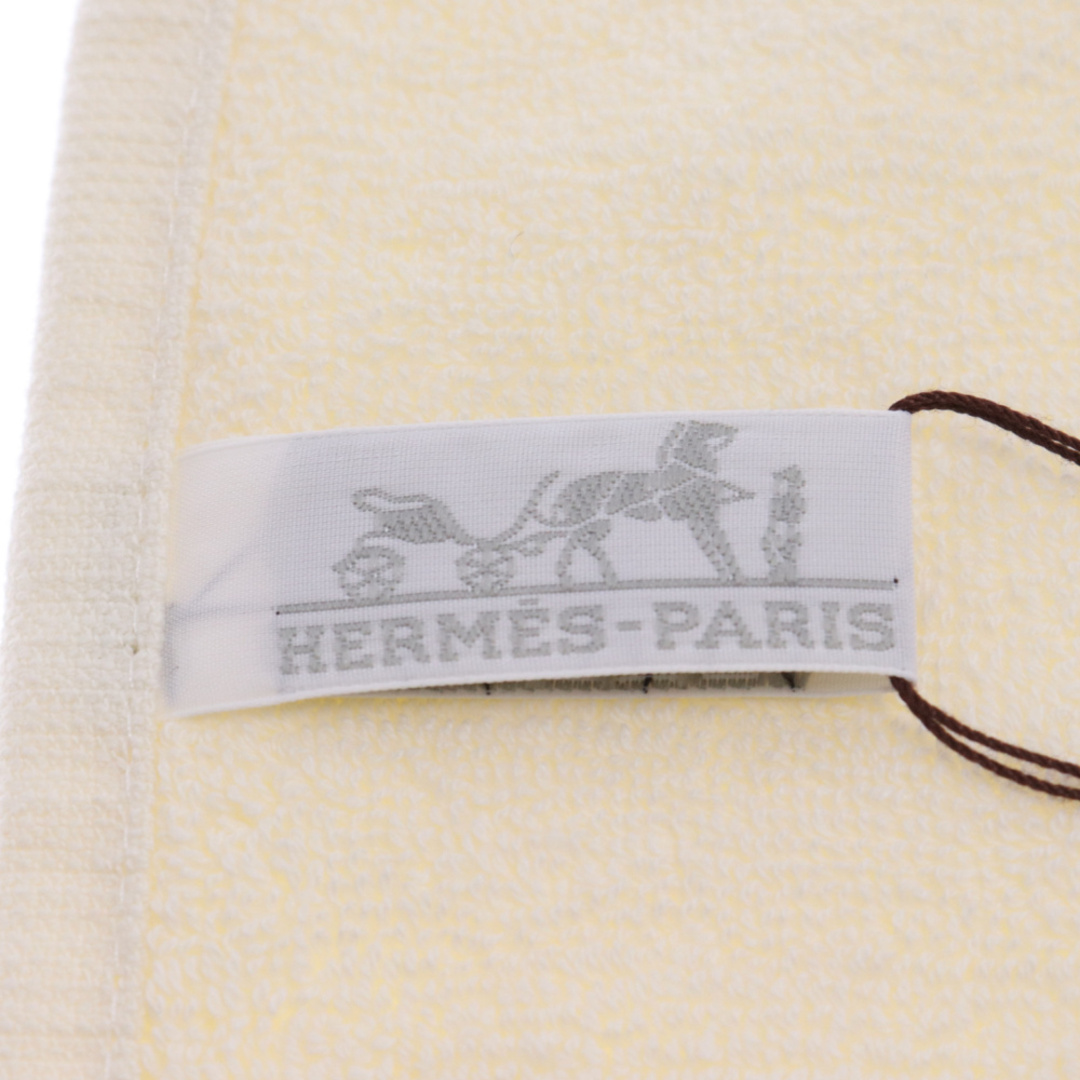 Hermes(エルメス)のHERMES エルメス カレタオル ステアーズ Hロゴコットンハンドタオル ハンカチ ホワイト メンズのアクセサリー(その他)の商品写真