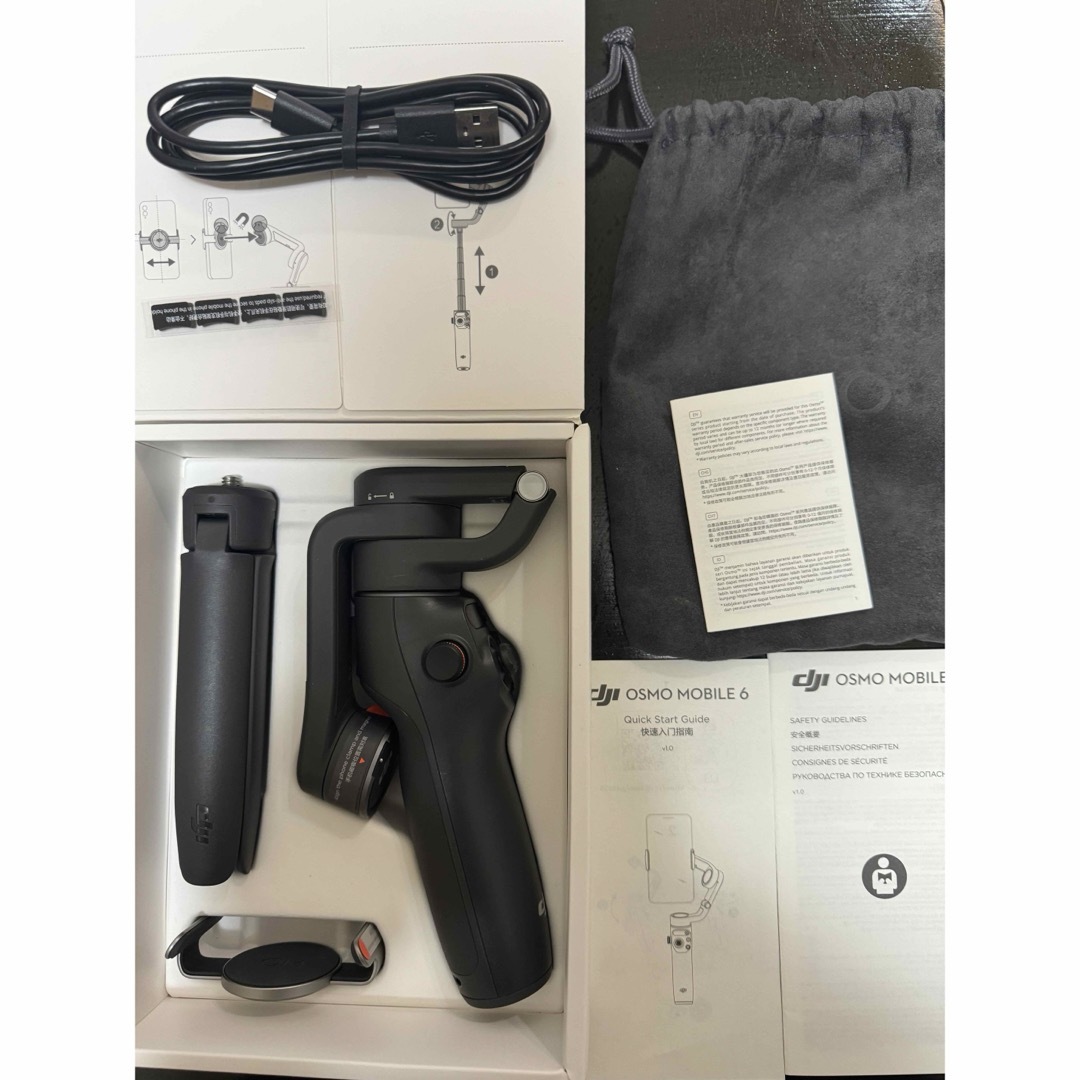 Inspire（DJI）(インスパイア)のDJI Osmo Mobile 6 M06001 スマホ/家電/カメラのスマホアクセサリー(自撮り棒)の商品写真