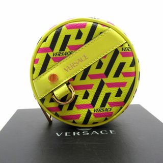 ジャンニヴェルサーチ(Gianni Versace)のジャンニ ヴェルサーチ Gianni Versace ポーチ レザー イエロー×ブラック×マゼンタ ユニセックス 送料無料【中古】 t19201a(ポーチ)