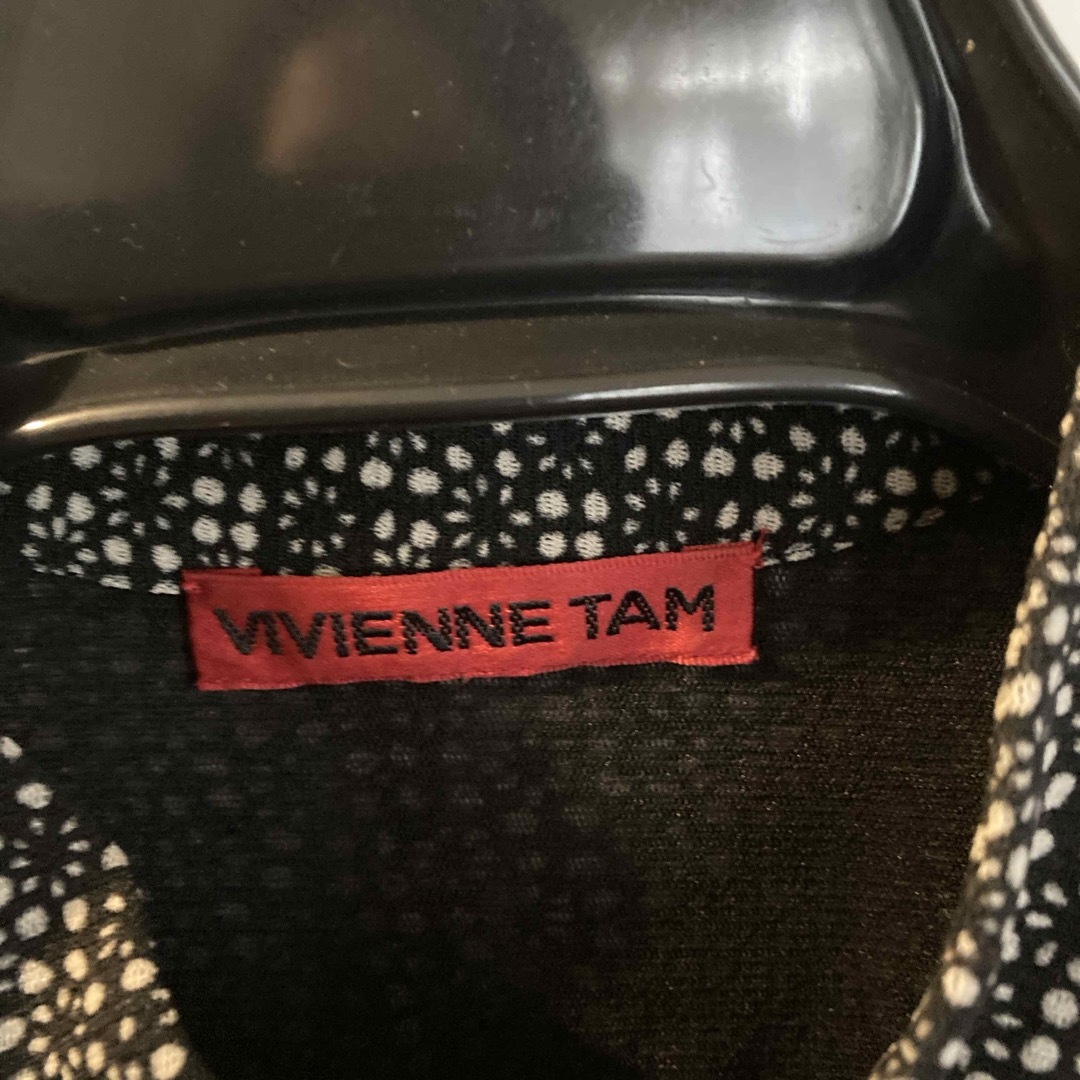 VIVIENNE TAM(ヴィヴィアンタム)のヴィヴィアンタムのブラウス レディースのトップス(シャツ/ブラウス(半袖/袖なし))の商品写真