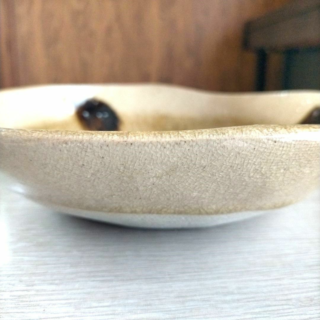 新品・陶芸品・灰釉の器・和菓子皿 新品・陶芸品・灰釉の器・和菓子皿