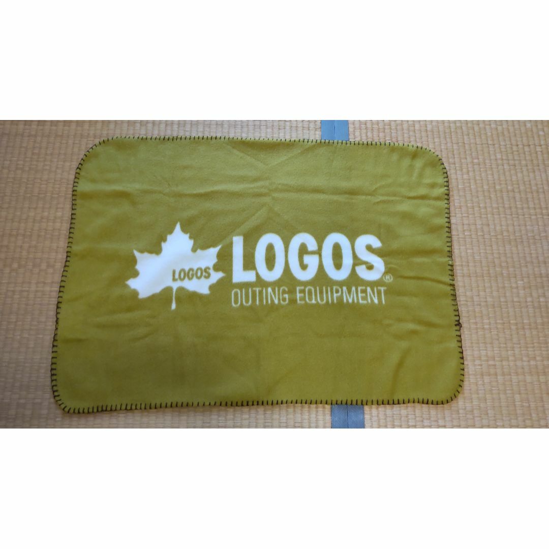 LOGOS(ロゴス)のLOGOS ロゴス フリースブランケット 非売品 スポーツ/アウトドアのアウトドア(寝袋/寝具)の商品写真