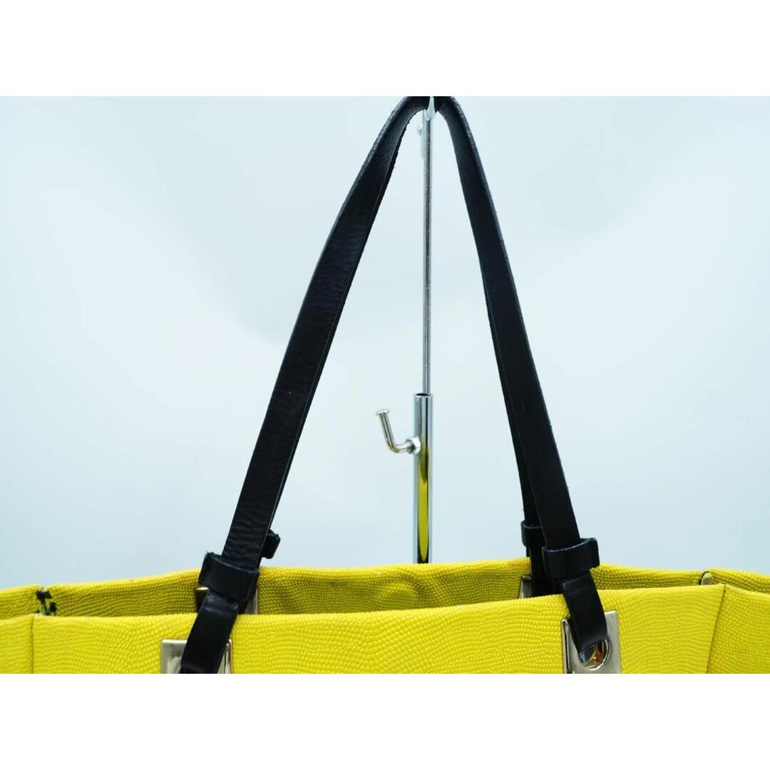 Furla(フルラ)のFURLA フルラ スウェード 切替 トート バッグ 黒ｘ黄 ■■ レディース レディースのバッグ(トートバッグ)の商品写真
