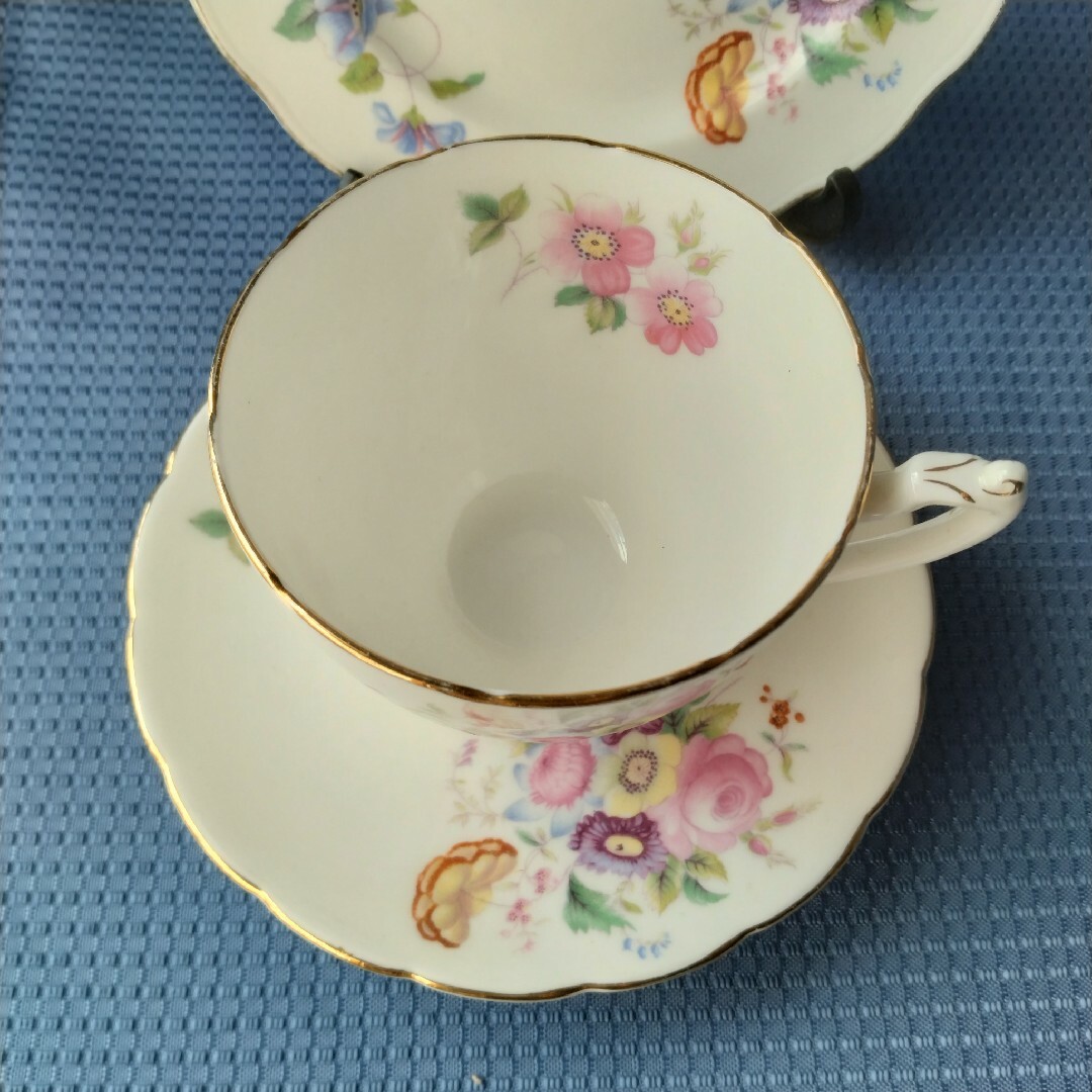 WEDGWOOD(ウェッジウッド)の英国製コールポート coalport junetime ティートリオ インテリア/住まい/日用品のキッチン/食器(食器)の商品写真