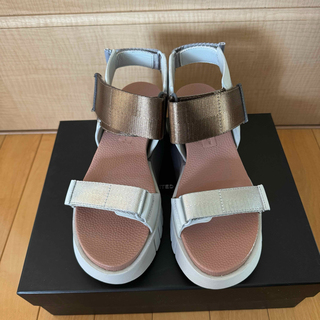 UNITED NUDE(ユナイテッドヌード)のUNITED NUDE ユナイテッド　デルタラン　サンダル　新品　サイズ38 レディースの靴/シューズ(サンダル)の商品写真