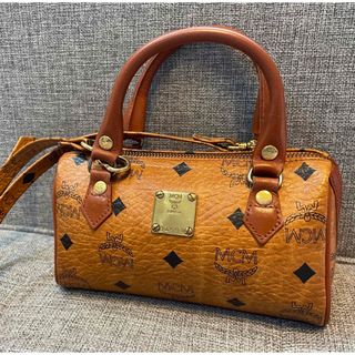 MCM - MCM(エムシーエム) ショルダーバッグ - ブラウン×黒 巾着型