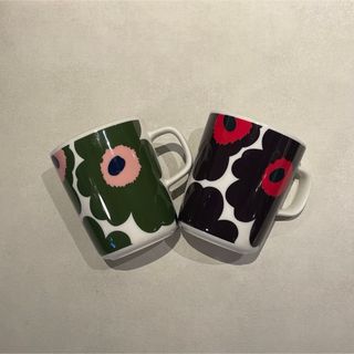 マリメッコ(marimekko)の日本限定カラー マリメッコ グリーン　パープル　ペアマグカップ(グラス/カップ)