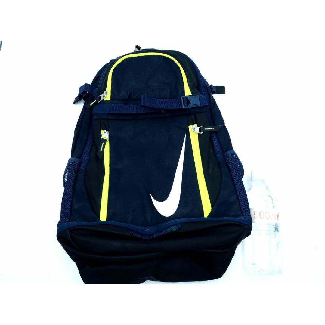 NIKE(ナイキ)のNIKE ナイキ スポーツ リュック デイパック バッグ 紺ｘ黄 ■■ メンズ メンズのバッグ(バッグパック/リュック)の商品写真