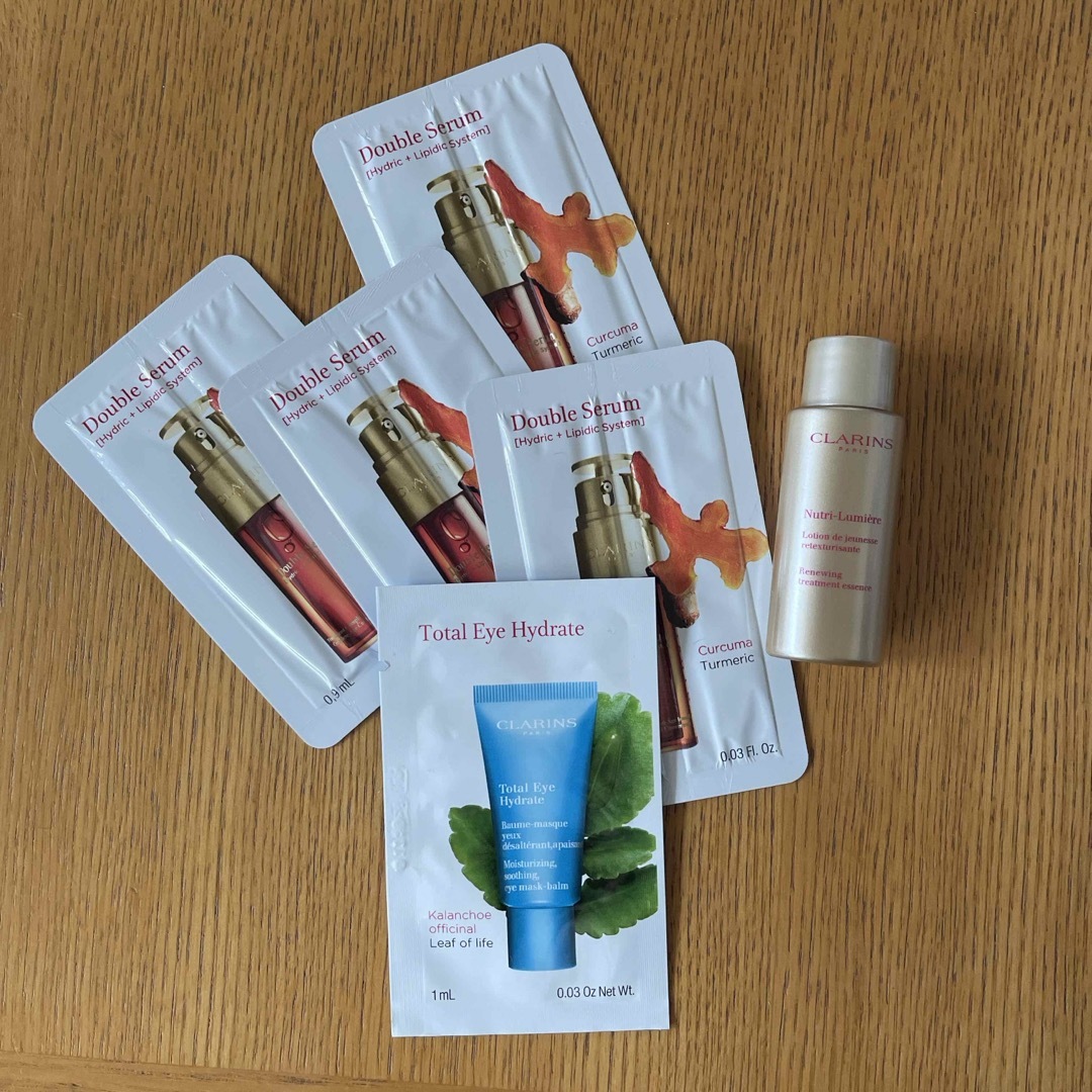 CLARINS(クラランス)のクラランス　サンプル品 コスメ/美容のキット/セット(サンプル/トライアルキット)の商品写真