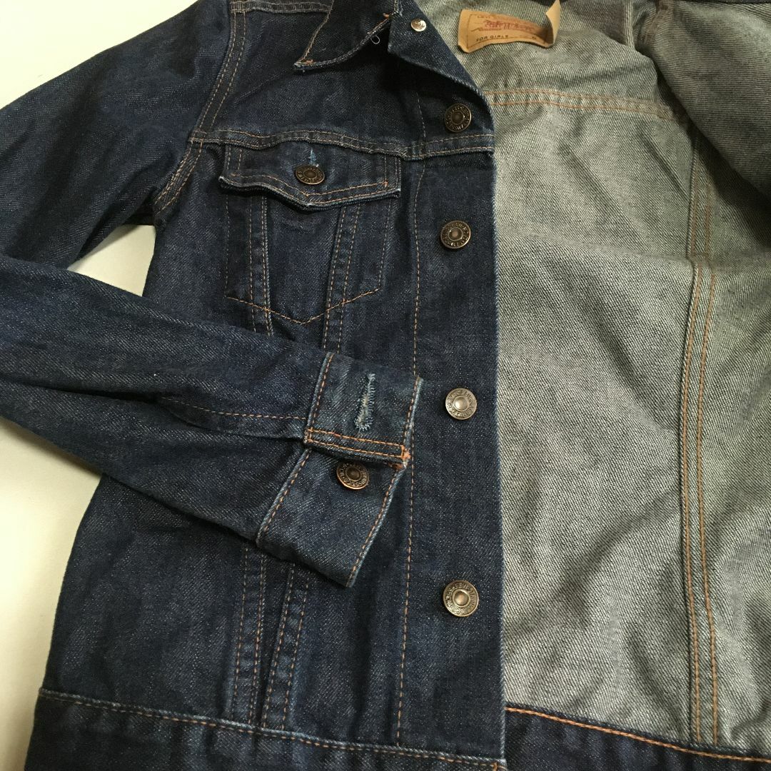 Levi's(リーバイス)のクロアチア製　Levi's　リーバイス　デニムジャケット　USED レディースのジャケット/アウター(Gジャン/デニムジャケット)の商品写真