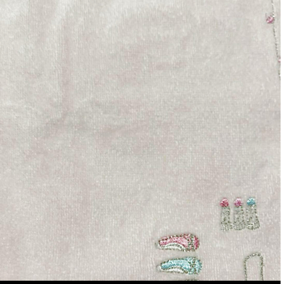 celine(セリーヌ)のCELINE  タオルハンカチ　ピンク　バック刺繍 レディースのファッション小物(ハンカチ)の商品写真