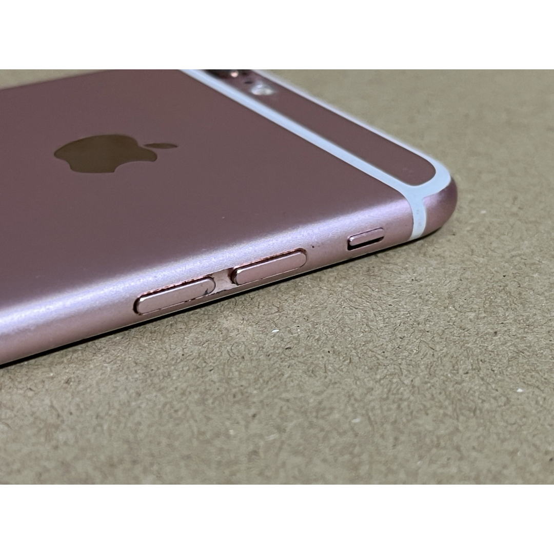 iPhone(アイフォーン)の<バッテリー新品> iPhone6s 16GB SIMフリー ローズゴールド スマホ/家電/カメラのスマートフォン/携帯電話(スマートフォン本体)の商品写真