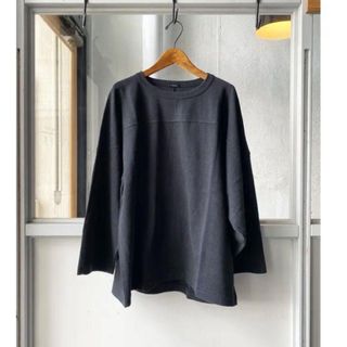 コモリ(COMOLI)のcomoli フットボールt 22awブラックサイズ2  コモリ(Tシャツ/カットソー(七分/長袖))