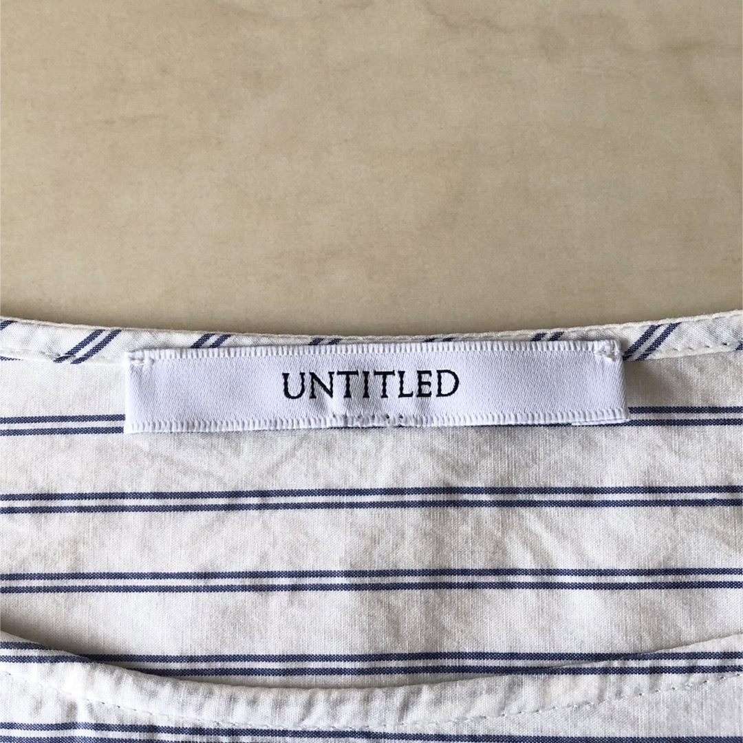 UNTITLED(アンタイトル)のUNTITLED   長袖ブラウス　ストライプ　白×ネイビー　 レディースのトップス(シャツ/ブラウス(長袖/七分))の商品写真