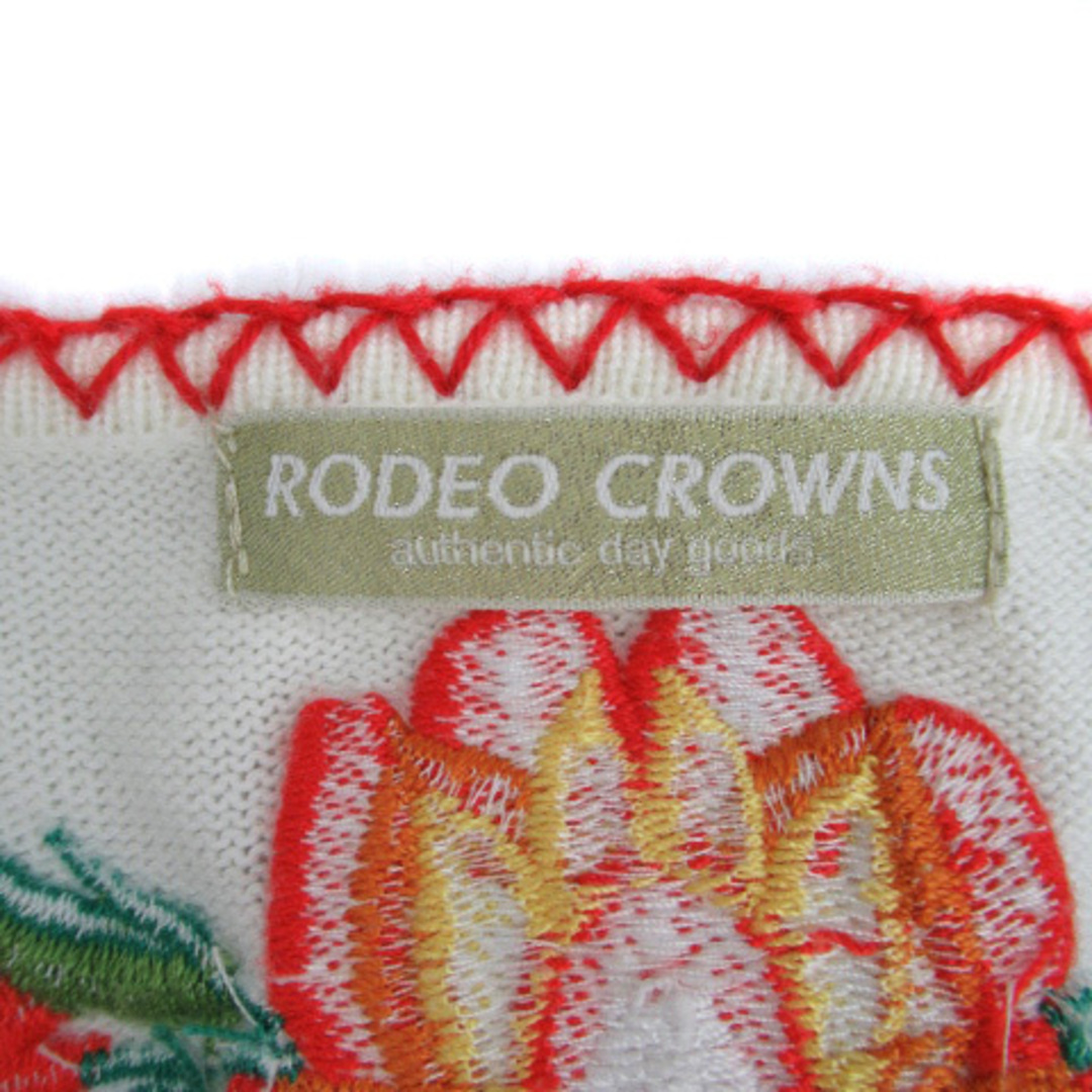 RODEO CROWNS(ロデオクラウンズ)のロデオクラウンズ ニットカーディガン ミドル丈 刺繍 F マルチカラー 白 レディースのトップス(カーディガン)の商品写真