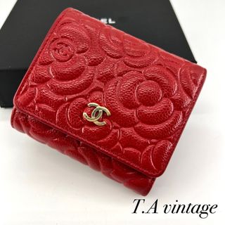 シャネル(CHANEL)の美品！CHANEL  シャネル　カメリア　ラムスキン　折り財布　レッド(財布)