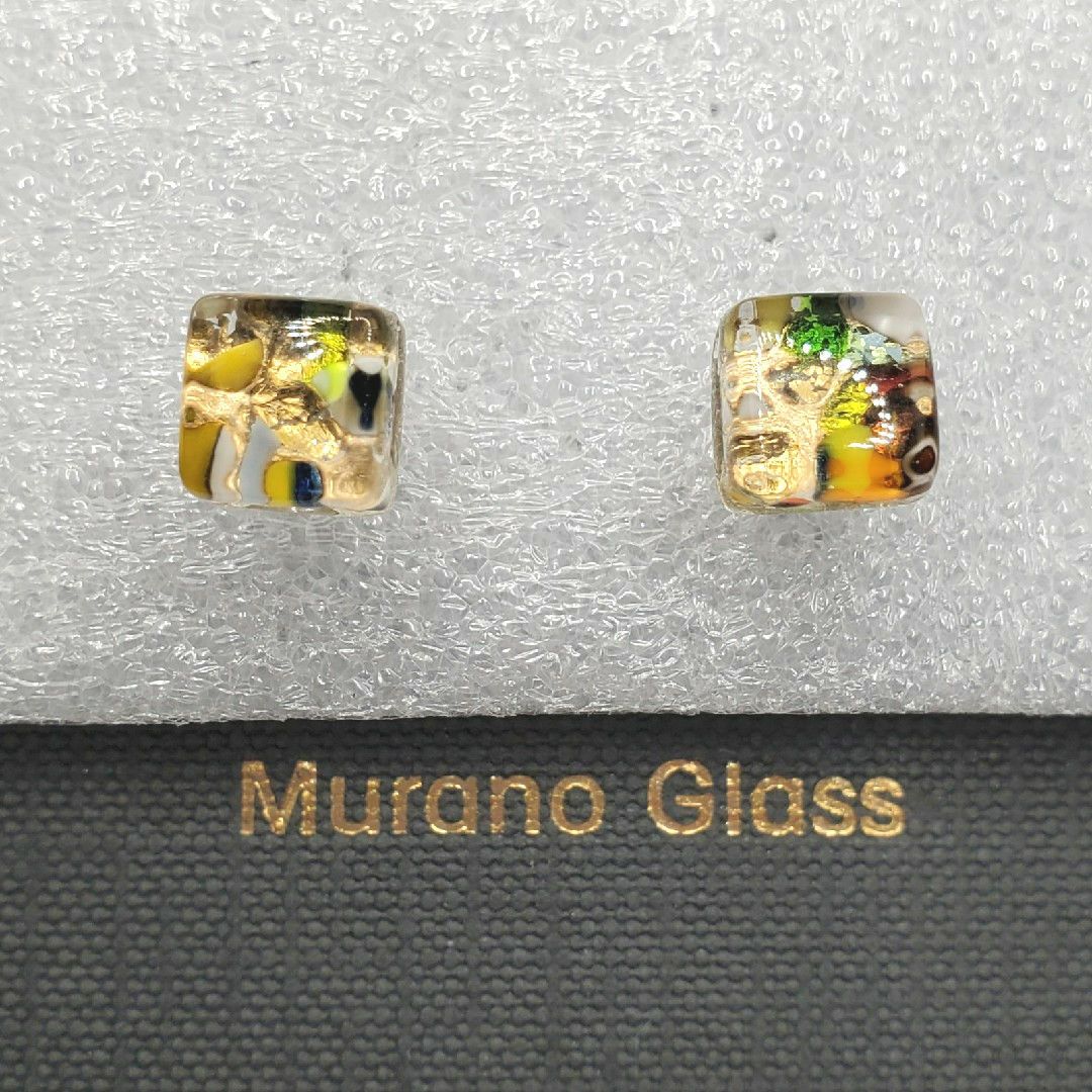 ヴェネツィア Murano Glass スクエア 二層ガラス ピアス ゴールド エンタメ/ホビーの美術品/アンティーク(ガラス)の商品写真