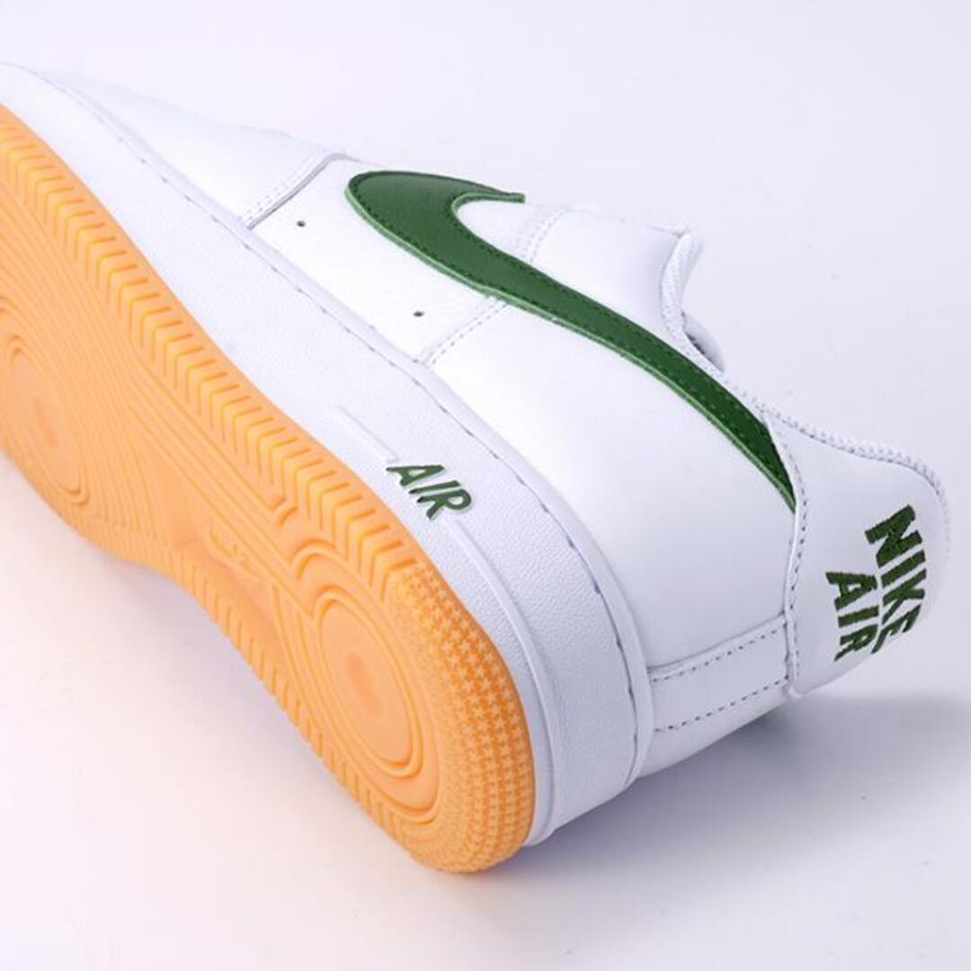 NIKE(ナイキ)のNIKE ナイキ AIR FORCE 1 LOW RETRO QS エアフォース レトロ FD7039 101 メンズ スニーカー ホワイト 白 ホワイトグリーン メンズの靴/シューズ(スニーカー)の商品写真