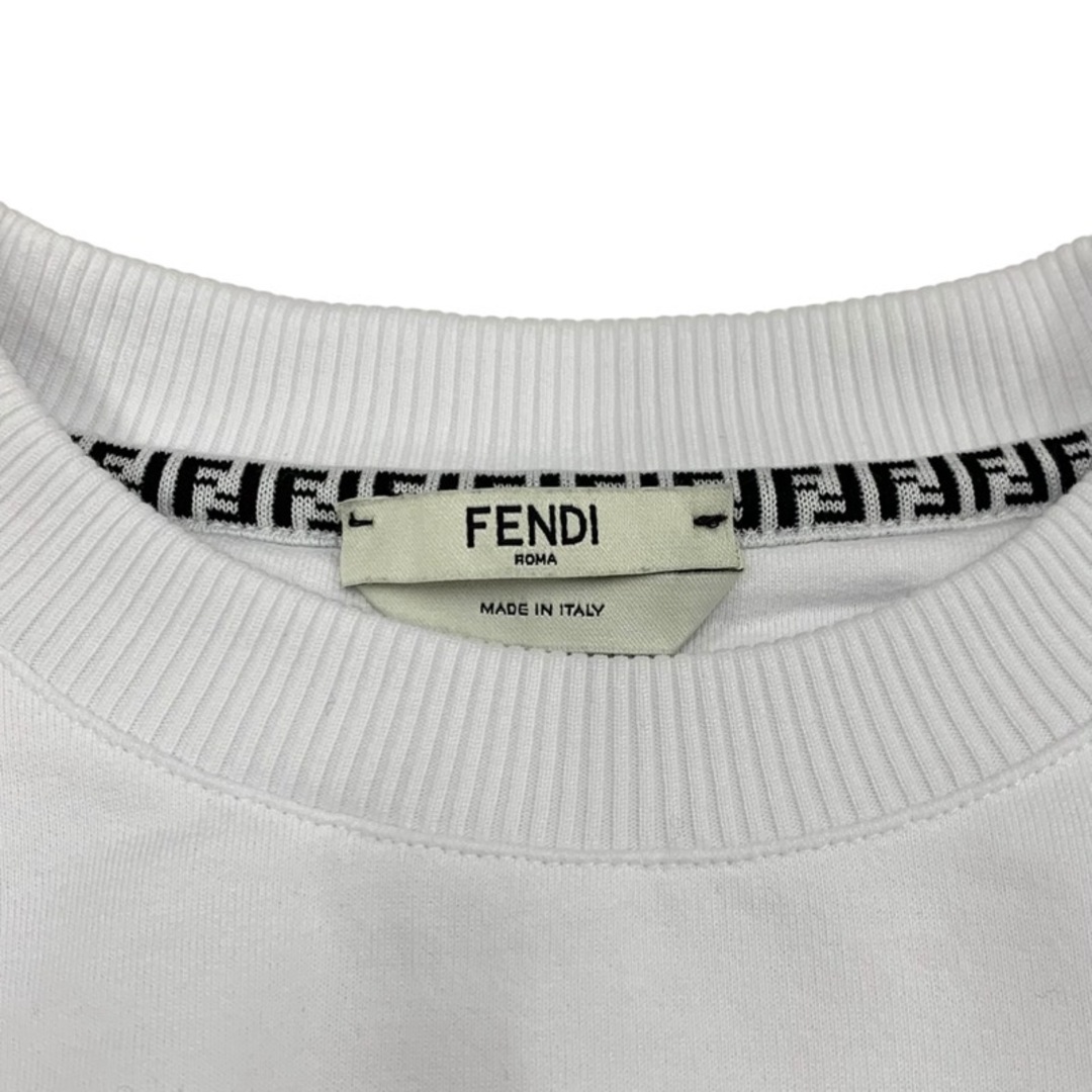 FENDI(フェンディ)のフェンディ FENDI トップス コットン ホワイト ロゴ 長袖 トレーナー クロップド 裏起毛 スウェット レディースのトップス(トレーナー/スウェット)の商品写真