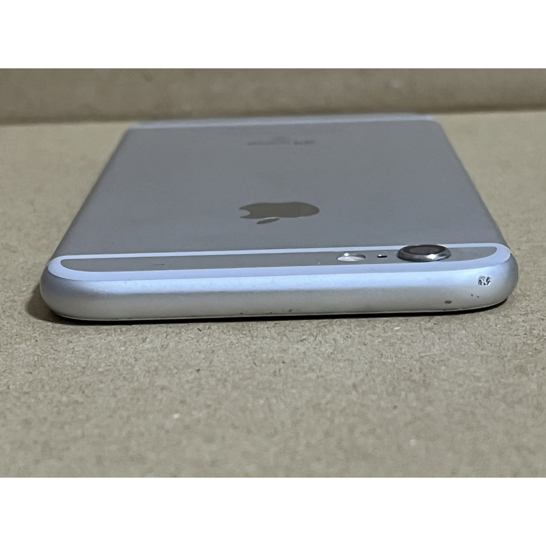 iPhone(アイフォーン)の<バッテリー新品> iPhone6s 16GB SIMフリー シルバー 丁寧取引 スマホ/家電/カメラのスマートフォン/携帯電話(スマートフォン本体)の商品写真