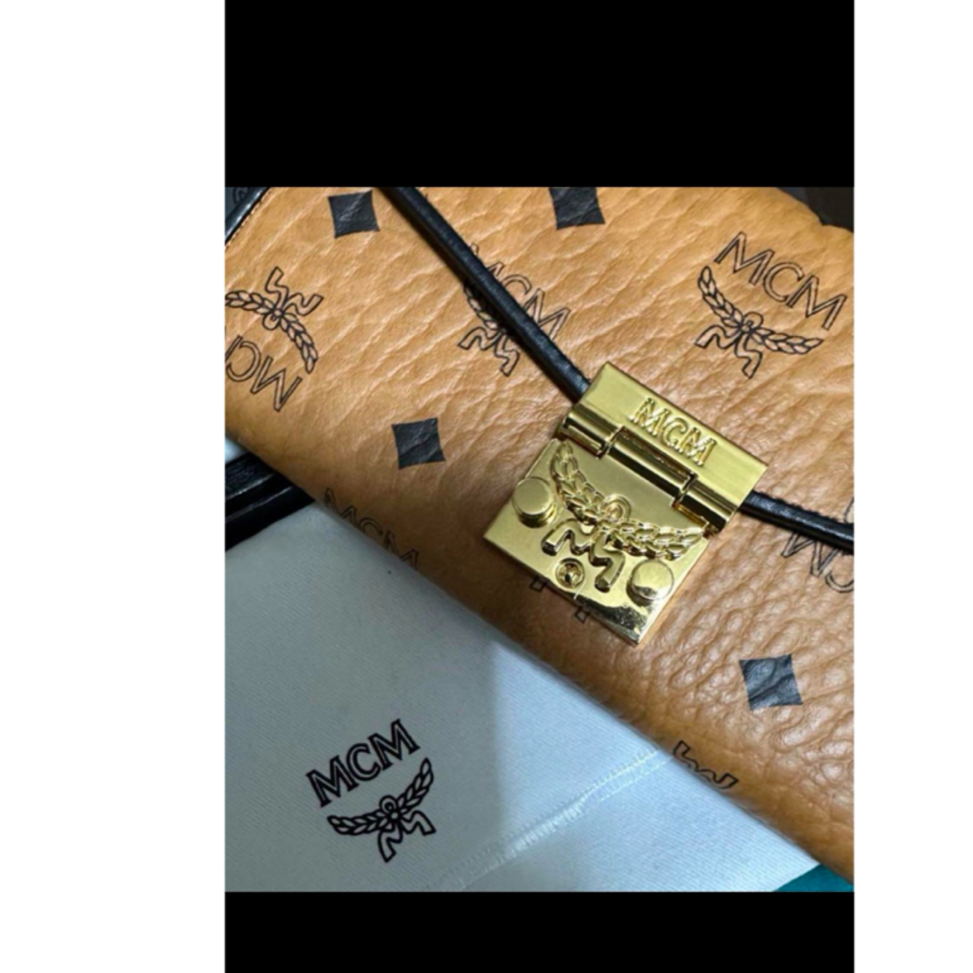 MCM(エムシーエム)のMCM チェーンウォレット レディースのファッション小物(財布)の商品写真