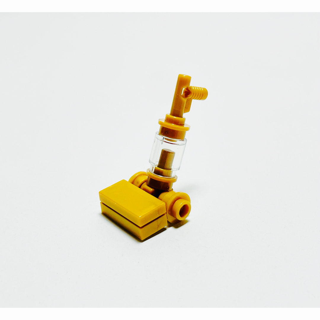 Lego(レゴ)の【新品未使用】レゴ　LEGO 掃除機　ゴールド キッズ/ベビー/マタニティのおもちゃ(知育玩具)の商品写真