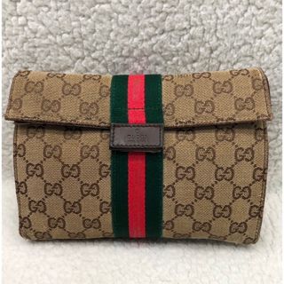 グッチ(Gucci)のGUCCI グッチ　シェリーライン　GGキャンバスポーチ　シリアルナンバー有り(ポーチ)