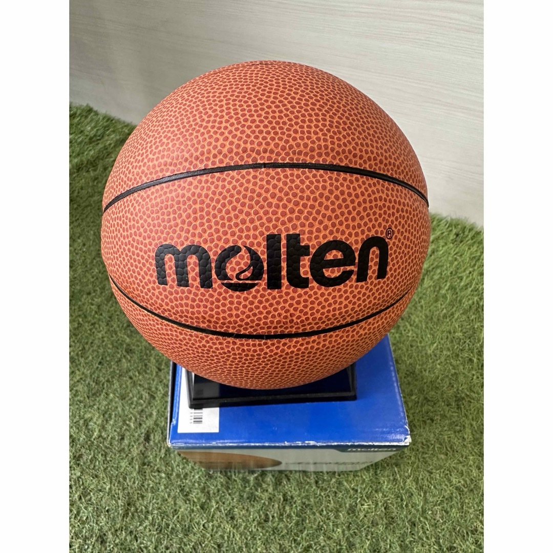 molten(モルテン)のモルテン バスケットサインボール スポーツ/アウトドアのスポーツ/アウトドア その他(バスケットボール)の商品写真