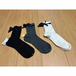 クツシタヤ(靴下屋)の最終値下げ❤靴下屋🧦リボンソックス3点セット(ソックス)