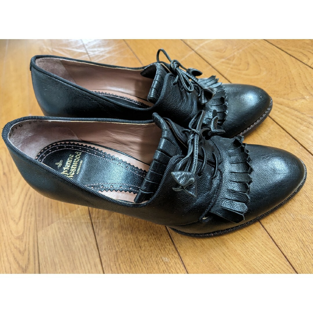 Vivienne Westwood(ヴィヴィアンウエストウッド)のヴィヴィアンヒールパンプス レディースの靴/シューズ(ハイヒール/パンプス)の商品写真