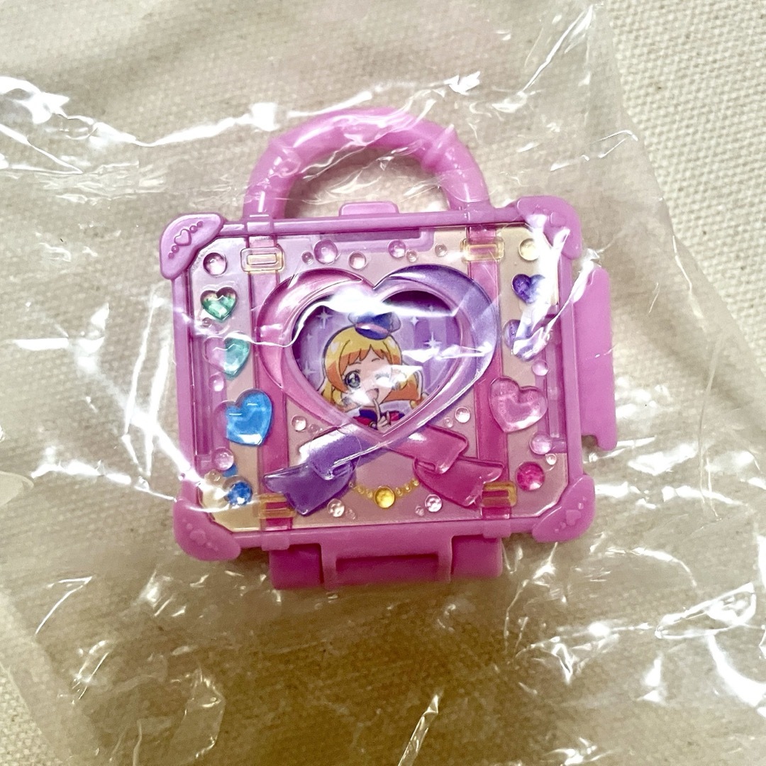 キラニコトランク わんだふるぷりきゅあ ガシャポン なりきりプリキュア1 エンタメ/ホビーのおもちゃ/ぬいぐるみ(キャラクターグッズ)の商品写真